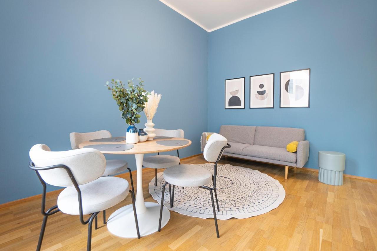 Bright Stylish Apartment With A Balcony In A Top Location Vienna Exterior photo