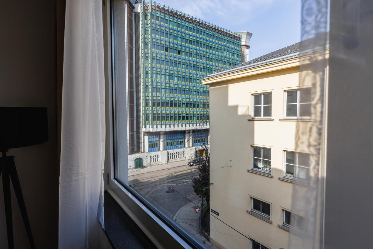 Bright Stylish Apartment With A Balcony In A Top Location Vienna Exterior photo